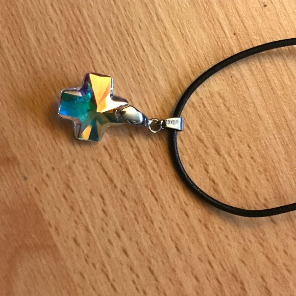 👴 3/$20 Plus Sign Necklace - Picture 1 of 3